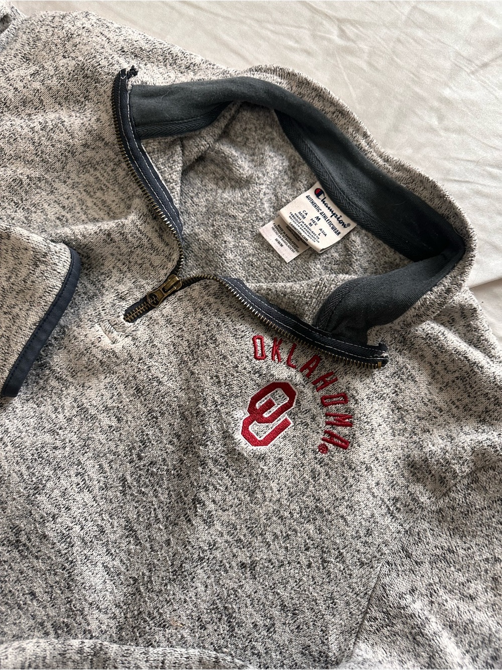 Champion Oklahoma Sooners Gray 1/4 Zip Sweatshirt Fleece Size Meidum Women’s SEC